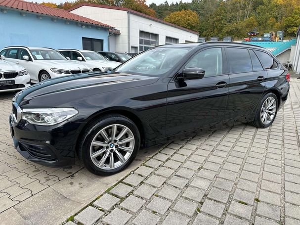 BMW 520d Touring Sport Line 140 kW image number 1