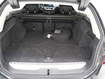 Car image 36