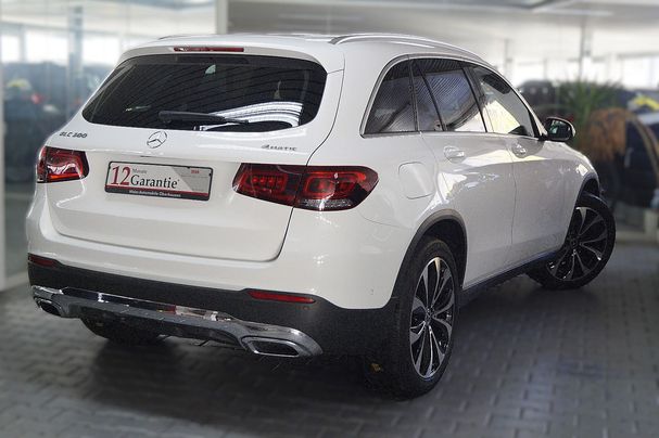 Mercedes-Benz GLC 300 190 kW image number 4