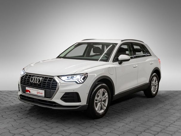 Audi Q3 45 TFSIe 180 kW image number 1