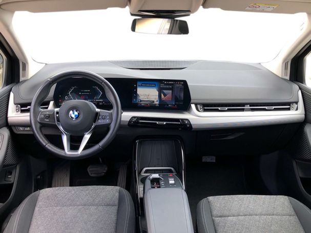 BMW 218d Active Tourer 110 kW image number 4