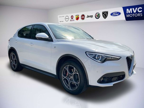 Alfa Romeo Stelvio 2.2 16V AT8 Q4 154 kW image number 4