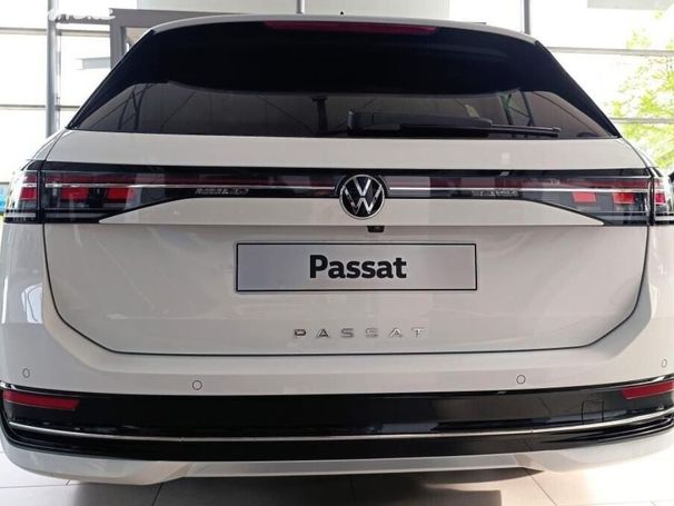 Volkswagen Passat Variant 2.0 TDI Elegance DSG 110 kW image number 1