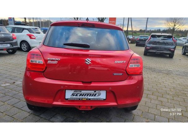 Suzuki Swift 1.2 Hybrid Comfort CVT 61 kW image number 4