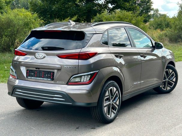 Hyundai Kona EV Trend 150 kW image number 6