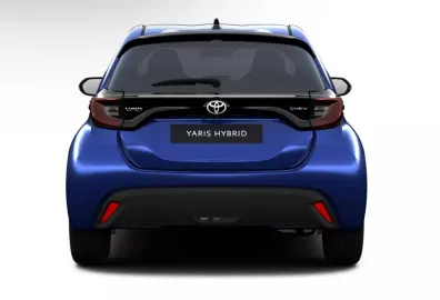 Car image 4