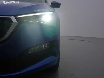 Car image 30