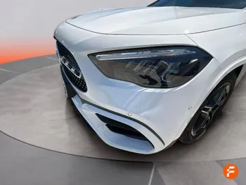 Car image 33