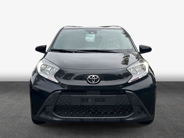 Toyota Aygo X 53 kW image number 2