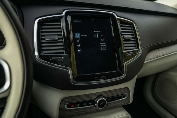 Volvo XC90 Recharge T8 AWD 287 kW image number 32