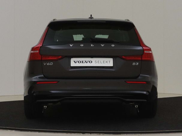 Volvo V60 Plus 130 kW image number 3