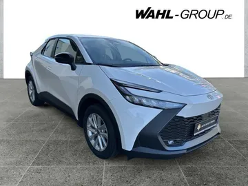 Car image 2