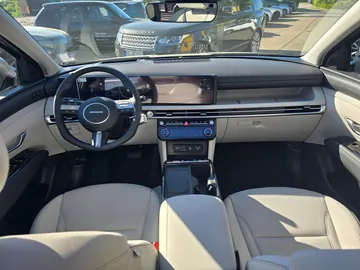 Car image 29