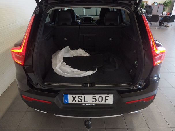 Volvo XC40 D3 AWD Inscription 110 kW image number 22