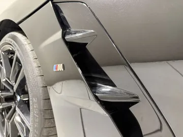Car image 35