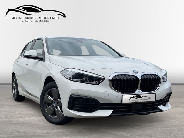 BMW 118i Advantage 100 kW image number 6