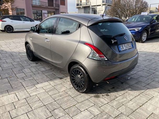 Lancia Ypsilon 51 kW image number 4