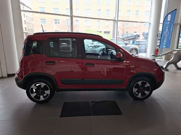 Fiat Panda Hybrid RED 51 kW image number 6