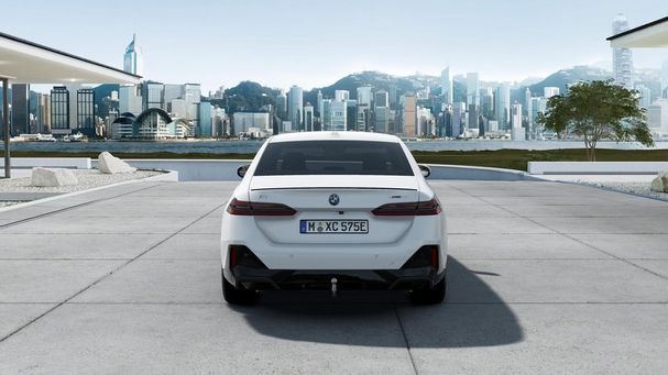 BMW i5 xDrive40 M Sport Pro 291 kW image number 3