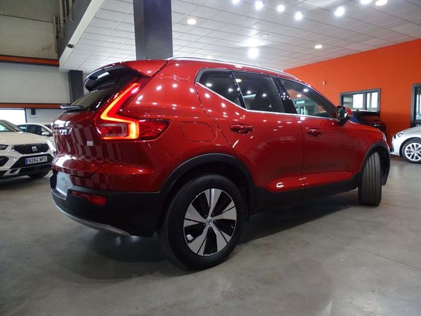 Volvo XC40 T4 192 kW image number 4