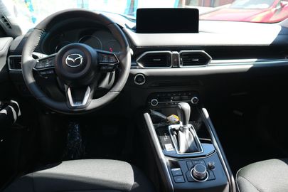 Car image 19