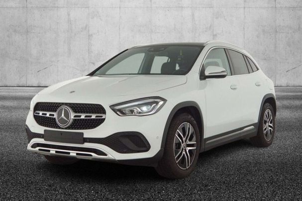 Mercedes-Benz GLA 220 d 4Matic 140 kW image number 1