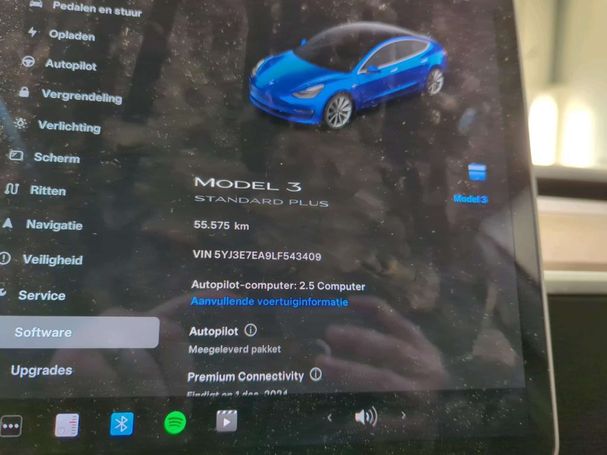 Tesla Model 3 60 Plus 175 kW image number 8