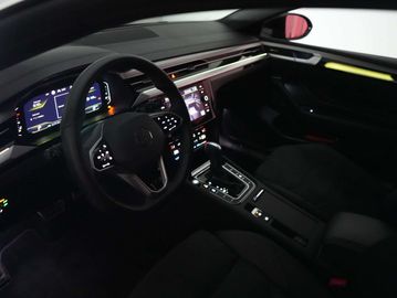 Car image 31