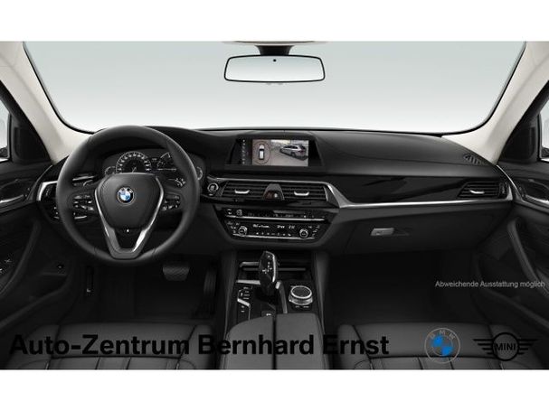 BMW 530d Touring 195 kW image number 3