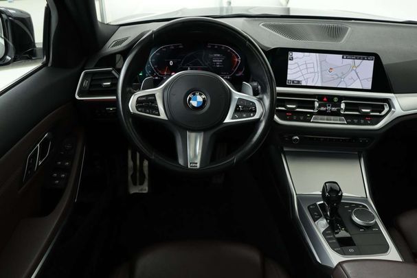 BMW 318i Touring M Sport 115 kW image number 5