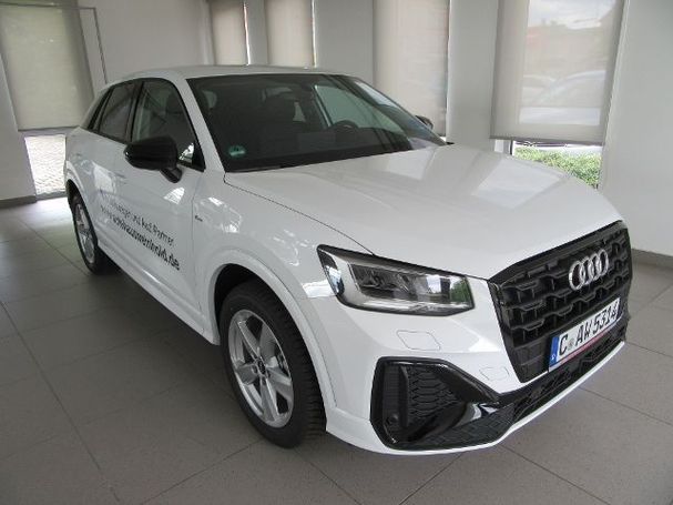 Audi Q2 35 TFSI S-line 110 kW image number 6