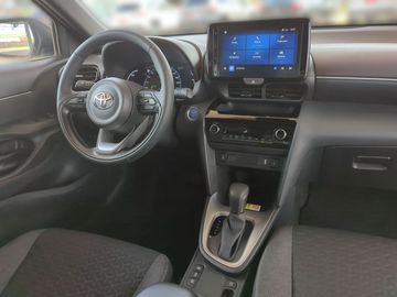 Car image 13