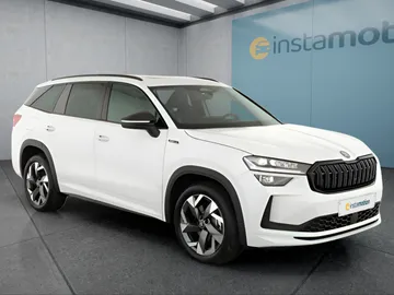 Car image 30