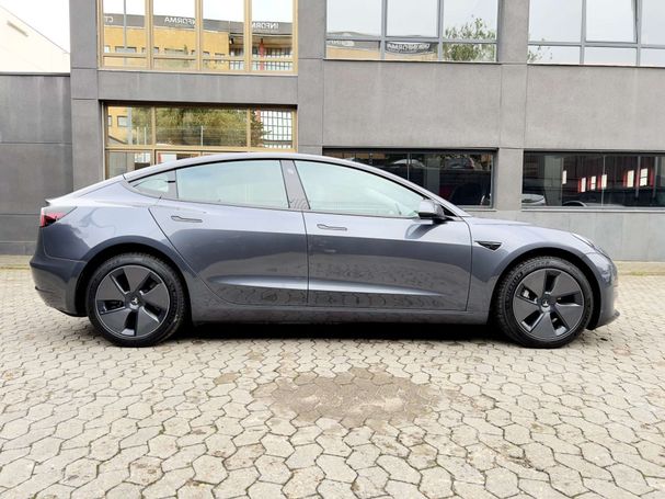 Tesla Model 3 Long Range AWD Dual Motor 324 kW image number 10