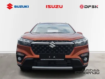 Car image 3