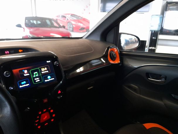 Toyota Aygo 53 kW image number 21