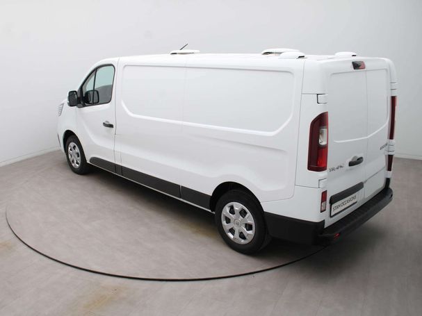 Renault Trafic dCi 110 82 kW image number 13