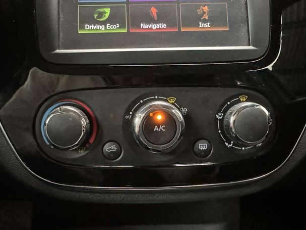 Renault Captur TCe LIMITED 66 kW image number 24