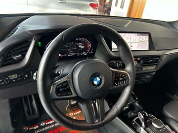 Car image 37