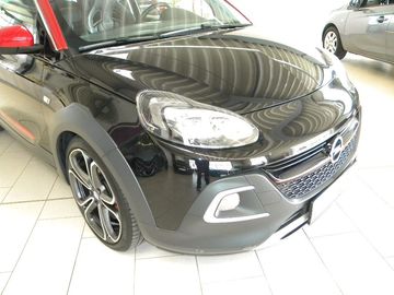 Car image 11