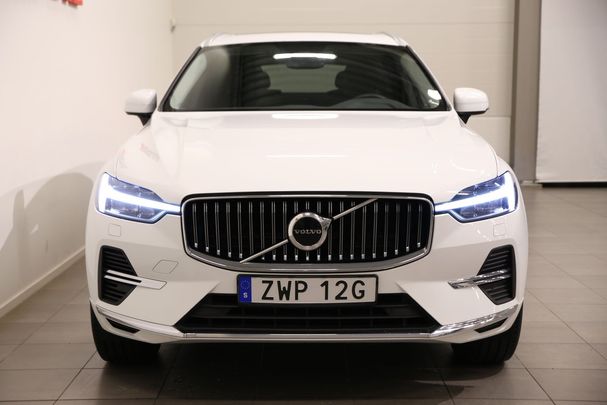 Volvo XC60 T6 Recharge AWD 257 kW image number 3