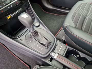 Car image 10