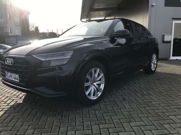 Audi Q8 50 TDI quattro 210 kW image number 1