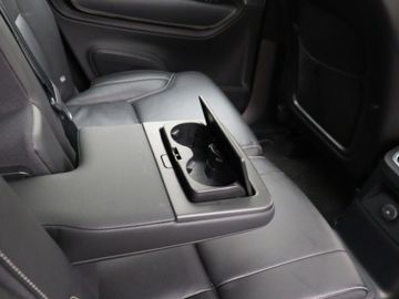 Car image 45