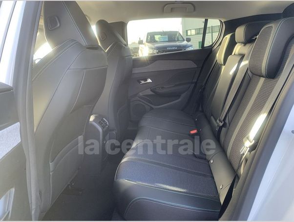 Peugeot 308 1.2 PureTech 130 Allure 96 kW image number 4