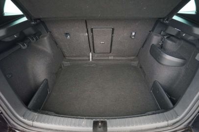 Car image 36