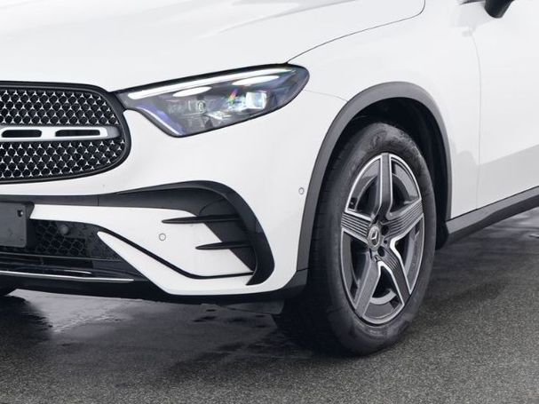 Mercedes-Benz GLC 300 Line 198 kW image number 4