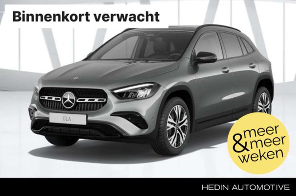 Mercedes-Benz GLA 180 100 kW image number 1