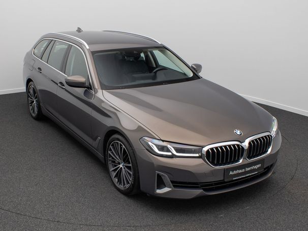 BMW 540d Touring Luxury Line xDrive 250 kW image number 2