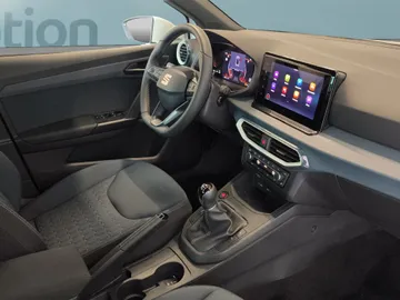 Car image 20
